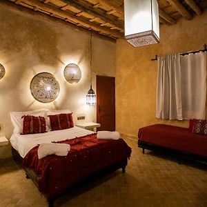 Habitación Familiar con Cama Queen